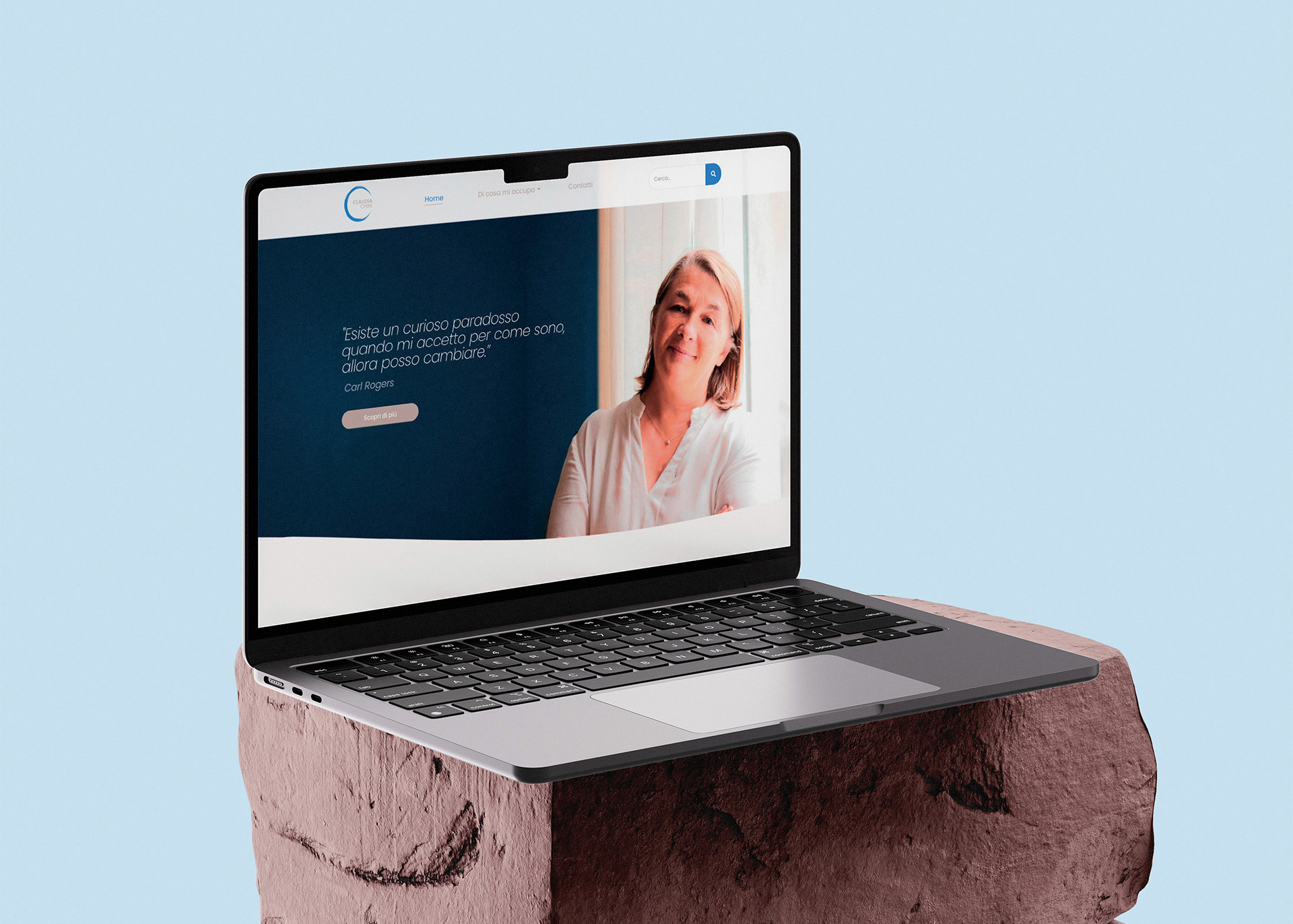 MacBook_Mockup_Claudia